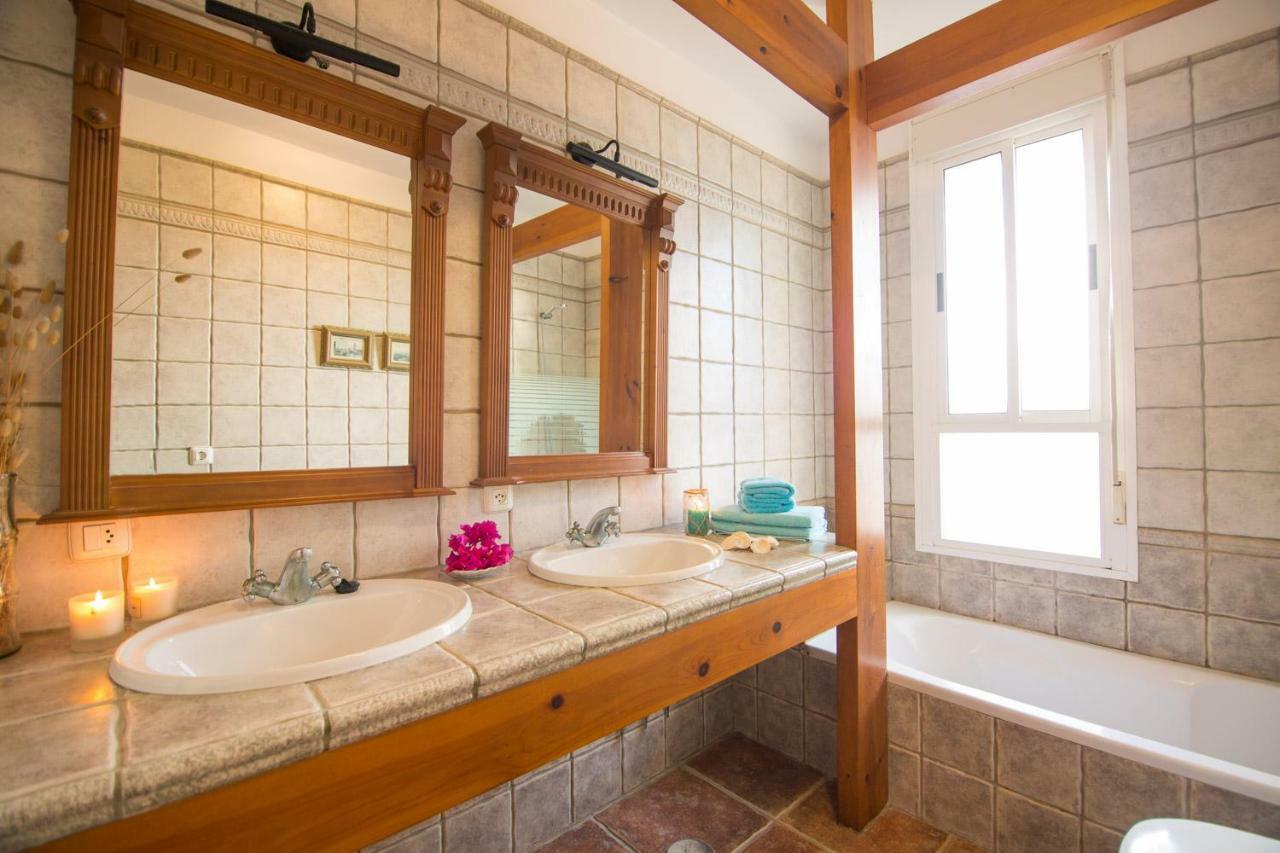 Villa Atlántico Los Canos De Meca Kültér fotó